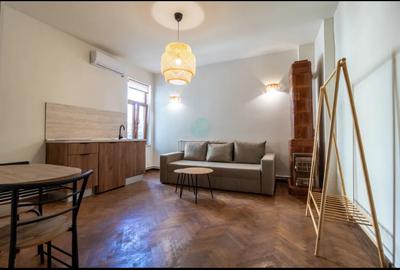 Villa 20 rooms for sale / Calea Victoriei - 10