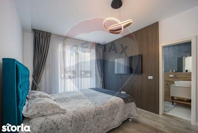 Apartament cu 3 camere decomandat, mobilat în Tractorul - 9
