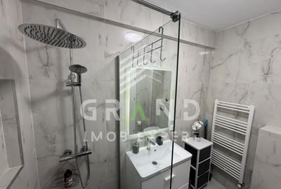 Apartament 2 camere,ultrafinisat,cu parcare subterana-Floresti,str.Teilor - 21