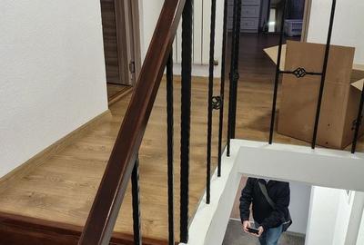 Casă individuală cu 8 camere cu Canalizare în Central - 14