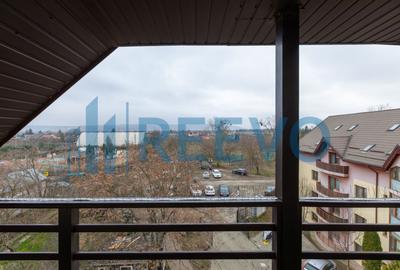 Penthouse cu 5 camere decomandat, mobilat în Calea Moldovei - 47