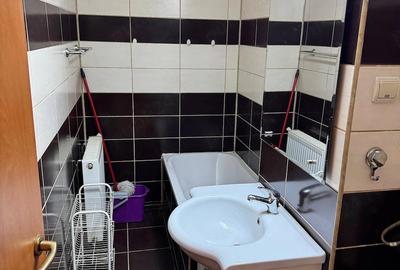 Apartament cu 2 camere decomandat în Vitrometan - 3