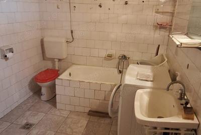 Casă cu 4 camere cu Teren 514 Mp în 14 Mai - 4