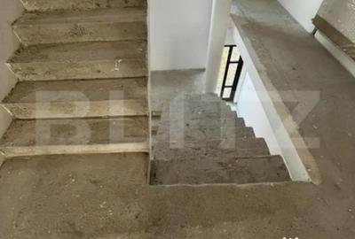 Casă cu 7 camere cu Teren 500 Mp în Micro 11 - 2