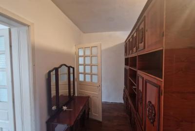 Vila, 120mp, 1 mai, zona Spitalul nr. 1 - 6