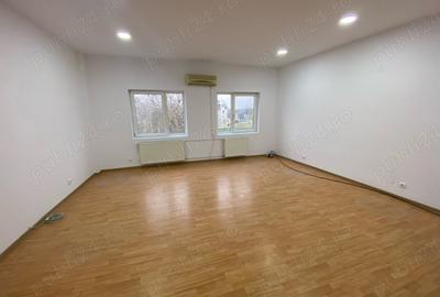 Spațiu comercial, de 58 mp, în Fabric