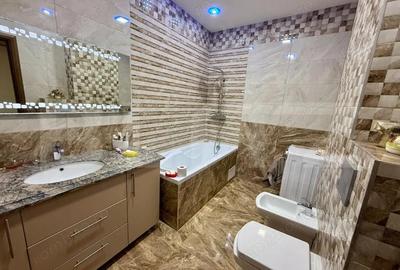 Apartament cu 2 camere decomandat în Tractorul - 11