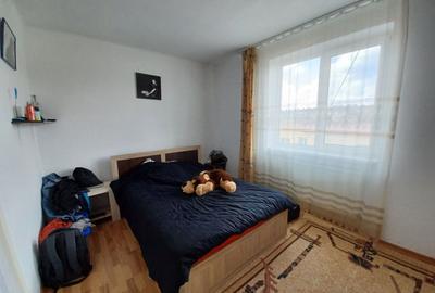 Apartament cu 2 camere semidecomandat, mobilat în Plopilor - 4