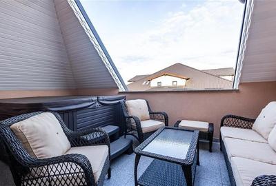 Studio,regim vila,LUX protocol,doua terase,pod propriu,Tractorul,Brasov:Film& Li - 5