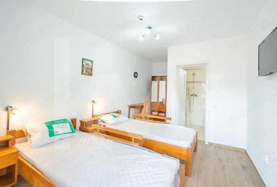 Casă cu 15 camere cu Canalizare în Central - 6