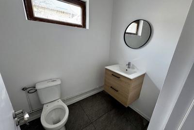 Casă cu 4 camere decomandat cu Teren 200 Mp în Central