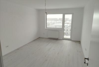 Apartament cu 3 camere decomandat în Tractorul - 2