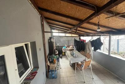 Casă cu 3 camere cu Teren 468 Mp în Central