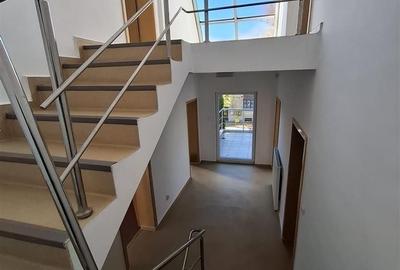 Casa D+P+2 E Elisabetin-Balcescu 7 locuri de parcare birouriclinicaetc - 1