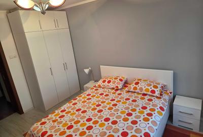 Apartament cu 2 camere semidecomandat în Solidarității - 1