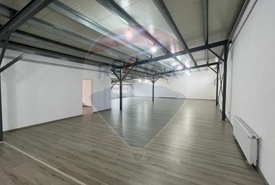 Spatiu comercial de 990mp de inchiriat Spatiu comercial de 990mp de inchiriat - 8