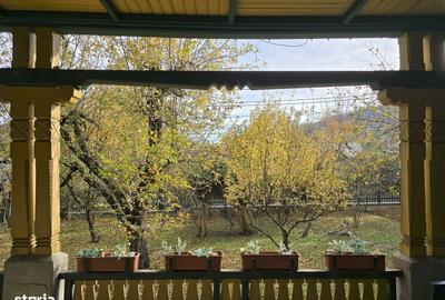 Casă cu 7 camere cu Teren 3800 Mp în Central - 4