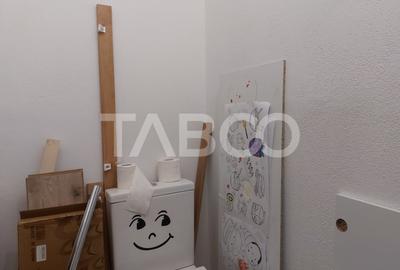 Apartament renovat 66 mp 3 camere 2 bai balcon pivnita Cisnadie - 21