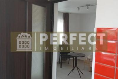 Casă cu 2 camere cu Teren 2700 Mp în Pietroșani - 1