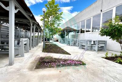 Spațiu comercial, de 1,400 mp, în Central - 3