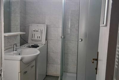 Garsonieră decomandată în Dărmănești - 4