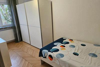 Apartament cu 3 camere decomandat în 1 Mai