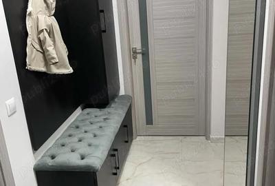 Apartament cu 3 camere decomandat în Central - 1