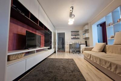 Liber, mobilat modern, apartament 3 camere, Tatarasi Posta, etaj 3/4 - 3