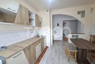 Apartament de vanzare 3 camere decomandat Mihai Viteazul bloc cu lift - 16