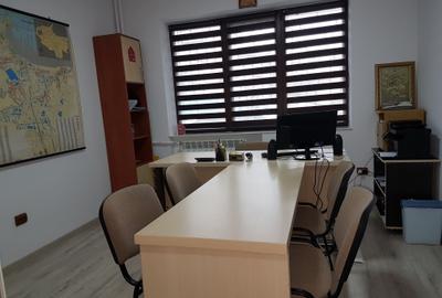 OCAZIE - GARA SPATIU COMERCIAL 2 CAMERE 46 MP. IDEAL SEDIU, BIROURI, CABINETE... - 9