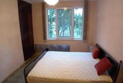 Garsoniera in zona Izvor