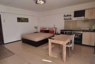 Garsonieră decomandată, mobilată în Smârdan - 1