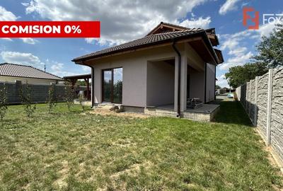 Duplex cu 4 camere cu Teren 200 Mp în Sânandrei - 1