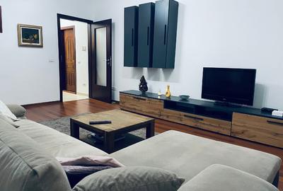 3 camere zona Medicinei - 1