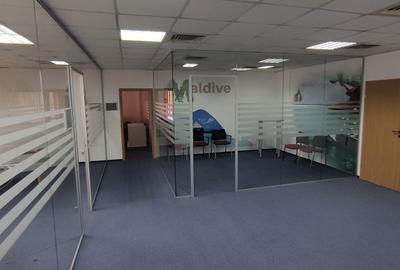 Spațiu comercial, de 800 mp, în Industrial