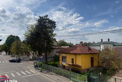 Casă cu 4 camere cu Teren 200 Mp în Central - 20