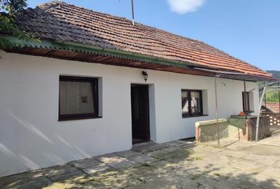 CASA/ VILA,  91 mp utili, 170 mp teren, Zona Schei
