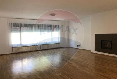 Casa / Vila Exclusivista cu Piscina de Inchiriat Blvd I... - 3