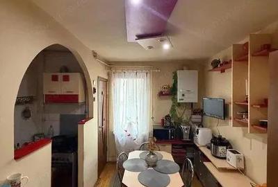 Tudor - Vanzare ap. 4 camere + garaj - Str. Prieteniei - 5