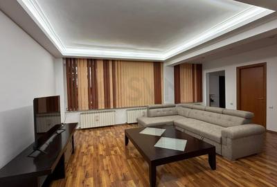 REV2004592 Ion Mihalache l Vila l 370 mp l 5 camere - 1