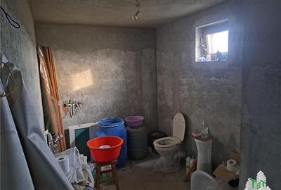 Casa+garaj, constructie la gri, in Sabareni,  teren 440mp - 10