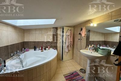 Apartament 4 camere | Scara Interioara | Andrei Muresanu - 6