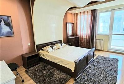 Apartament cu 3 camere decomandat, mobilat în Central - 12
