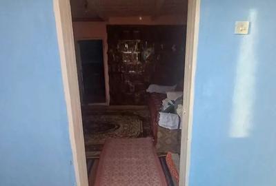 De vanzare casa batraneasca locuibila, suprafata Teren 3751 mp, 29.500 euro - 5