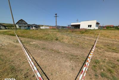 Teren de 946 mp, în Mihai Viteazu - 3