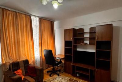 Apartament cu 2 camere decomandat, 50 mp,ultracentrala, zon - 16