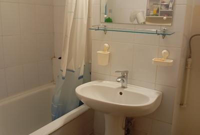 Direct proprietar Apartament 2 camere decomandate, bd. Al.. Obregia, et. 2/9 - 7