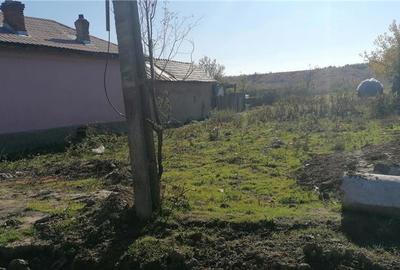 Teren de 2524 mp, în Central