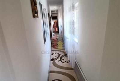 VILA, P 1, Caramida si Boltari, zona Centru - 16