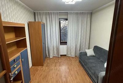 Apartament cu 3 camere decomandat în Iancului